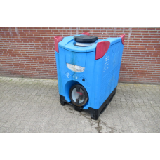 Dubbelwandige opslagtank, 1000 liter. Used